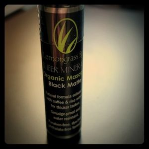 Organic mascara,  black matte